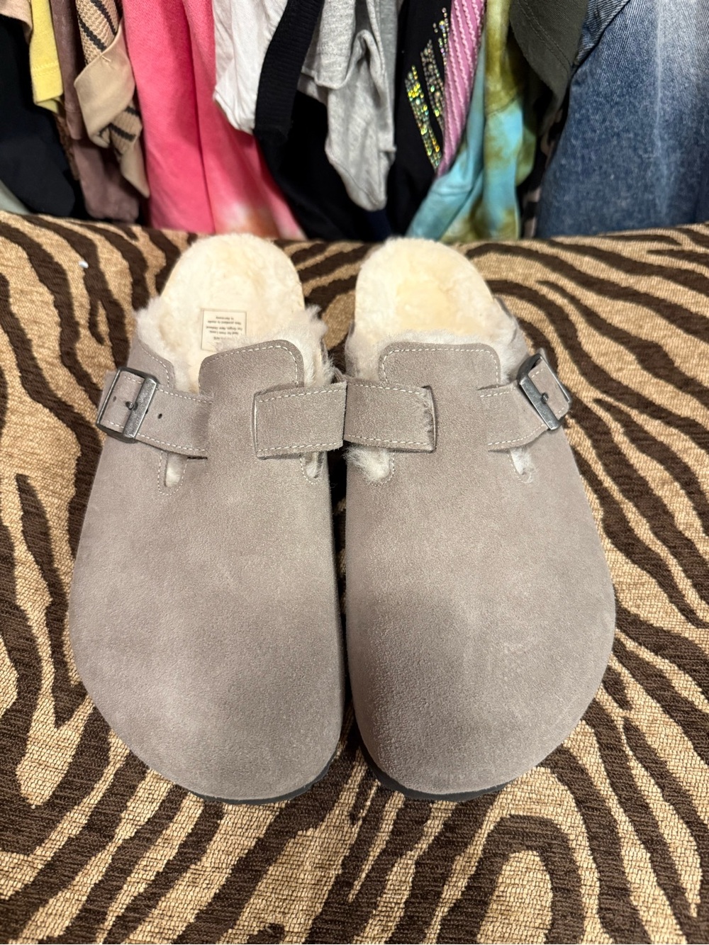 Birkenstock Suede Shearling Clogs in Taupe Gray